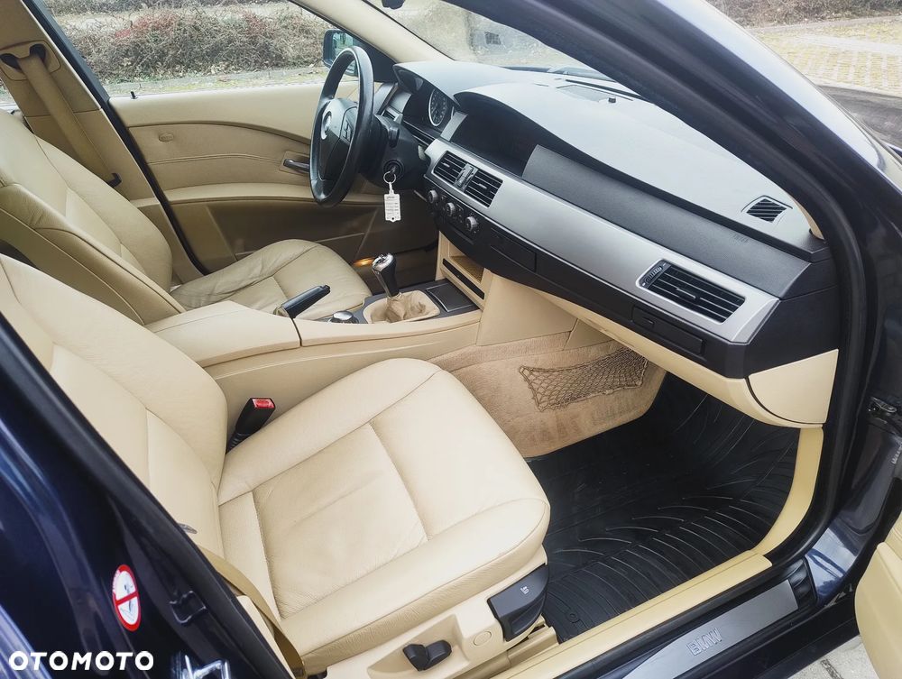BMW Seria 5 - 14