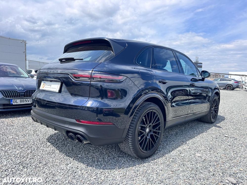 Porsche Cayenne Tiptronic S - 3