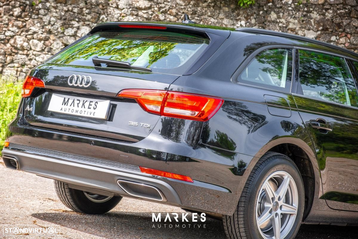 Audi A4 Avant 35 TDI Design S tronic - 14