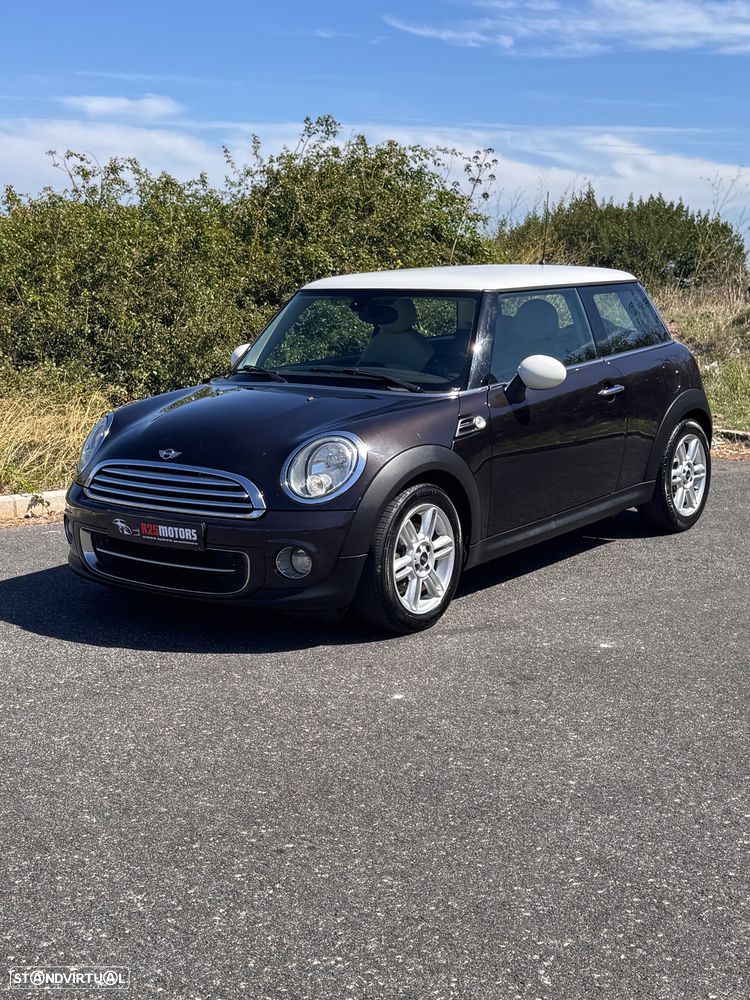 MINI 3 Portas Cooper D - 3