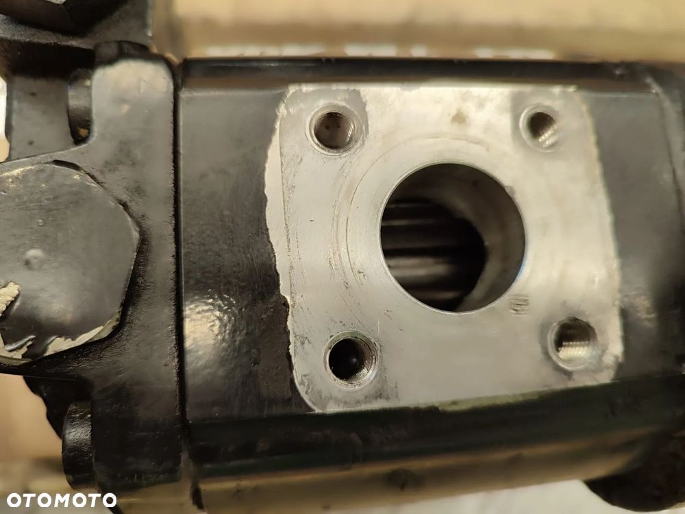 Pompa hydrauliczna 0517725309  NEW HOLLAND TM 190 - 10
