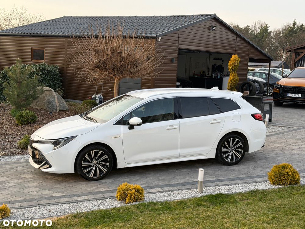 Toyota Corolla 2.0 Hybrid Comfort - 11