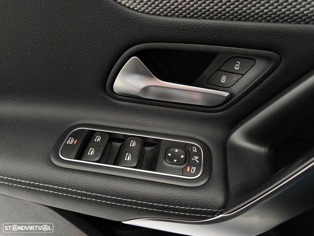 Mercedes-Benz CLA 250 e Progressive - 20