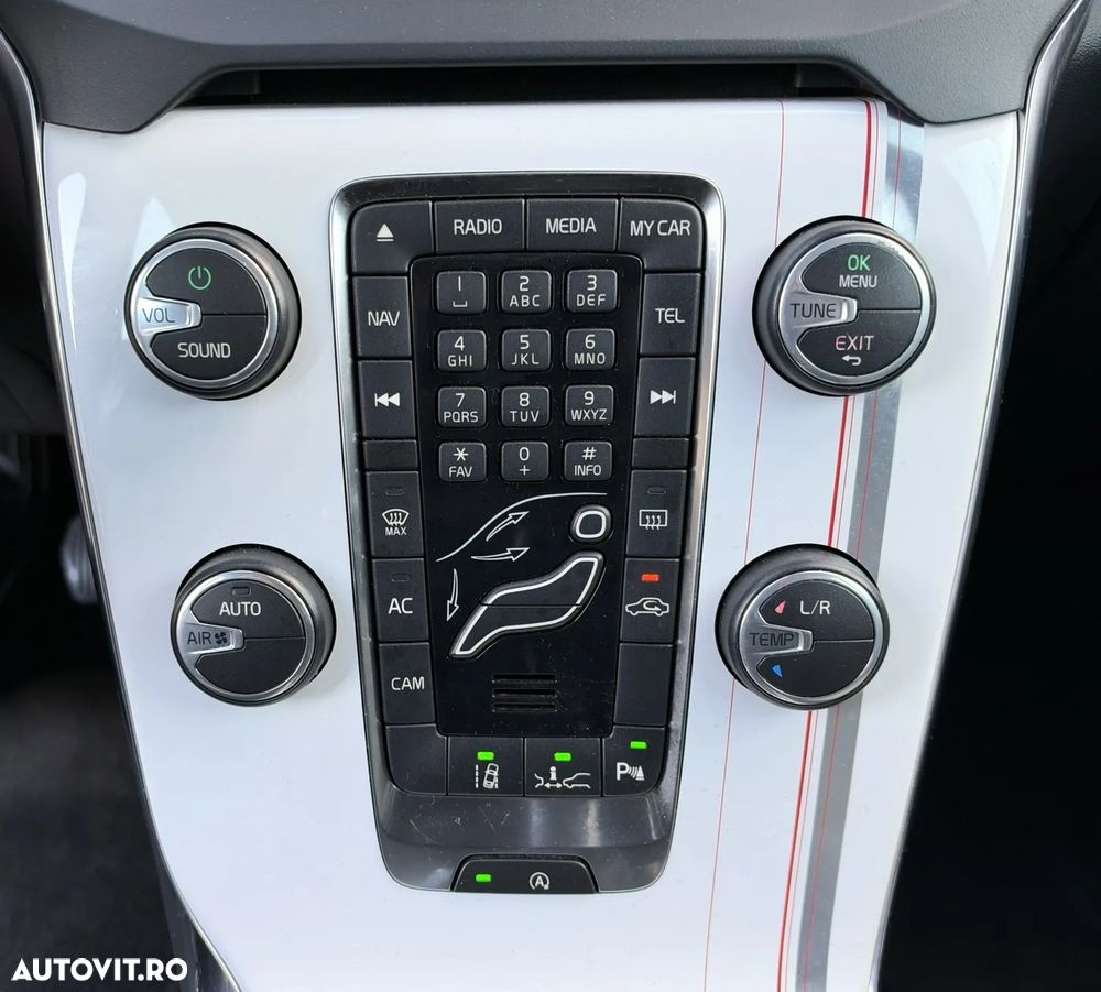 Volvo V40 - 19