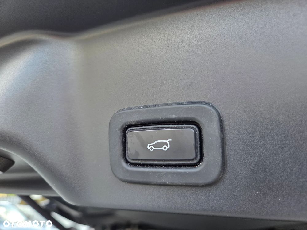 Land Rover Range Rover Evoque 2.0 P200 mHEV SE - 13