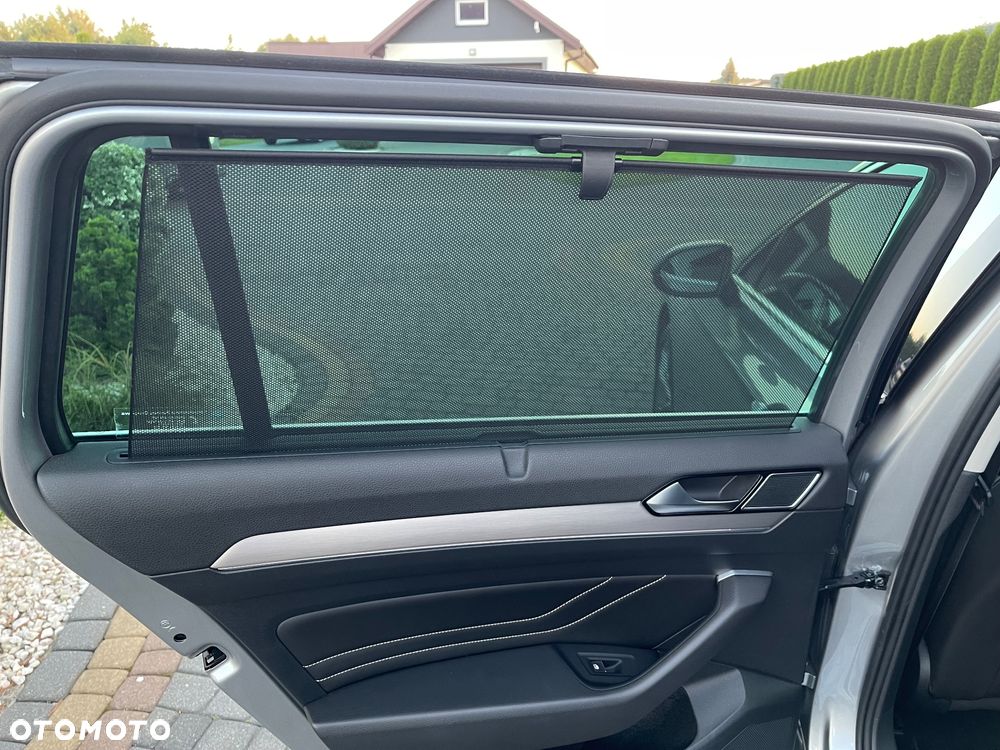 Volkswagen Passat 2.0 TDI 4Mot Elegance DSG - 16
