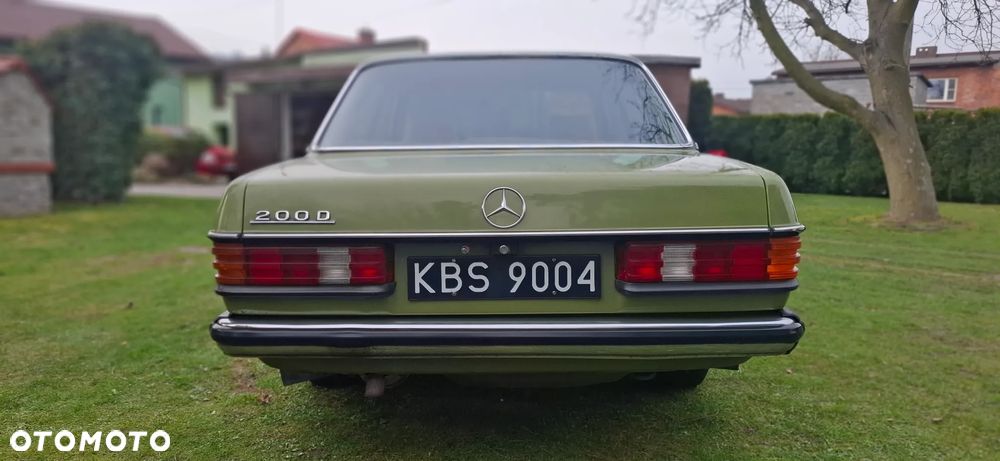 Mercedes-Benz 280 - 29