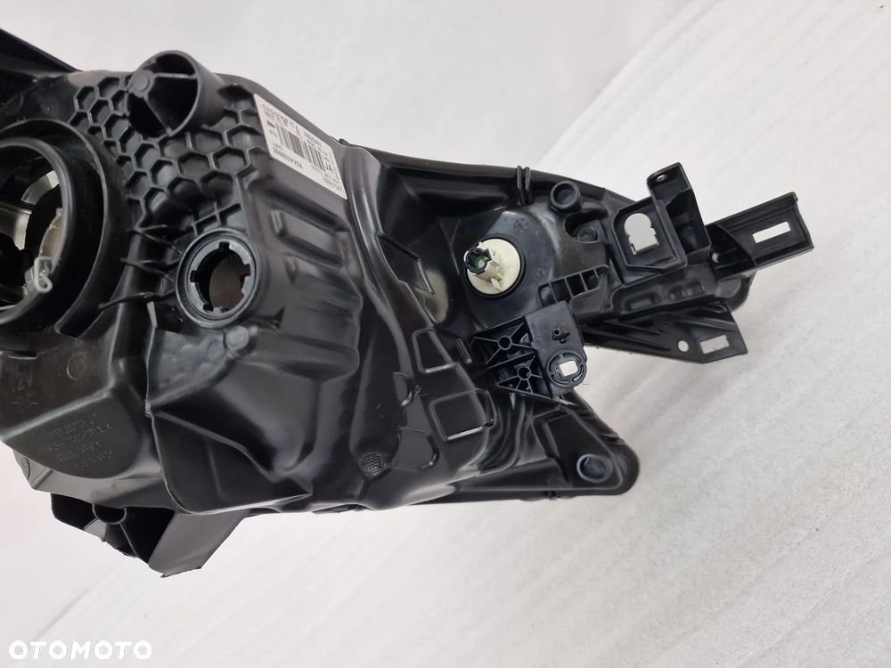 NISSAN NOTE II E12 13- LEWA LAMPA PRZEDNIA PRZÓD , NR 260603VV0A / 89907547 , NR AUKCJI LA647 - 19