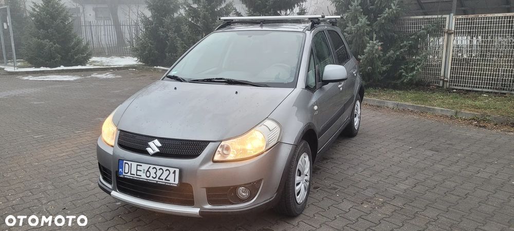 Suzuki SX4 1.9 DDiS DPF 4x4 Club - 1