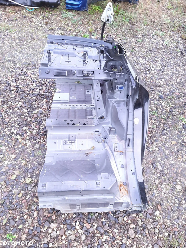 BMW 2 F44 ĆWIARTKA TYŁ LEWA BŁOTNIK BLACK SAPPHIRE 475