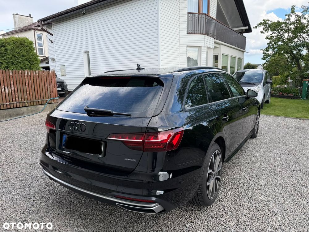 Audi A4 Avant 40 TDI quattro S tronic advanced - 4
