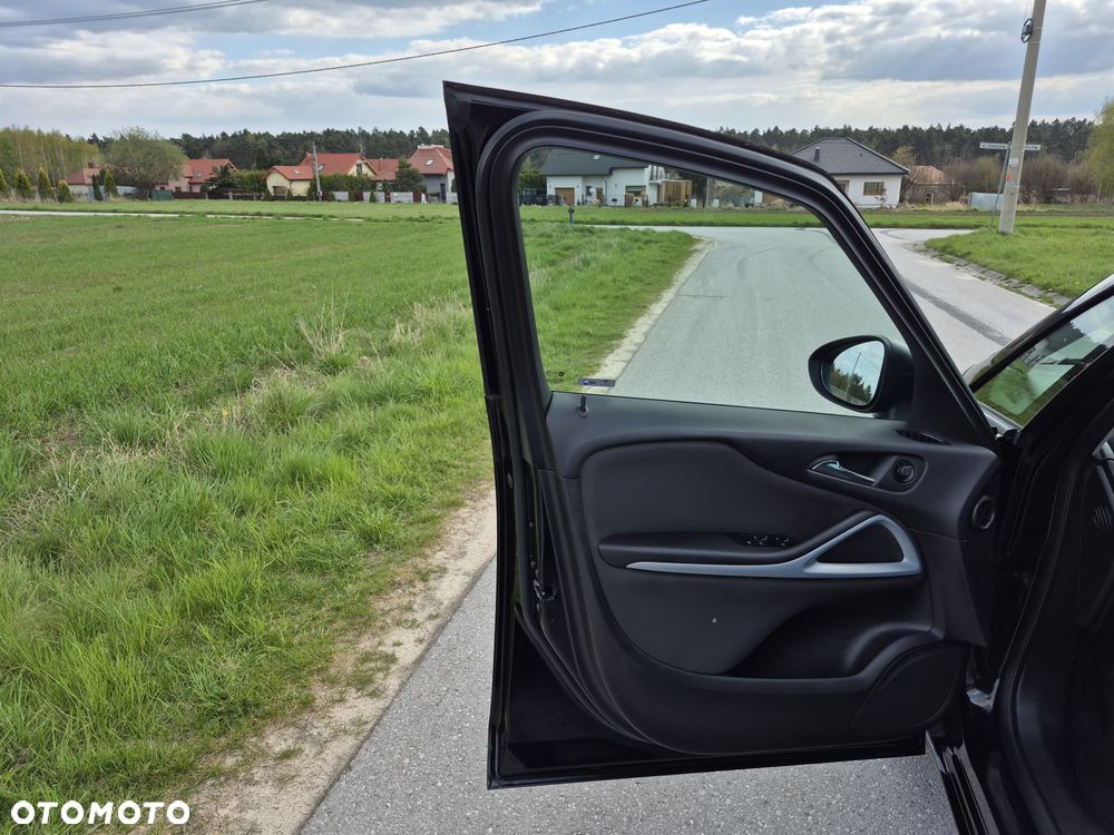 Opel Zafira Tourer 1.4 Turbo Business Innovation - 27