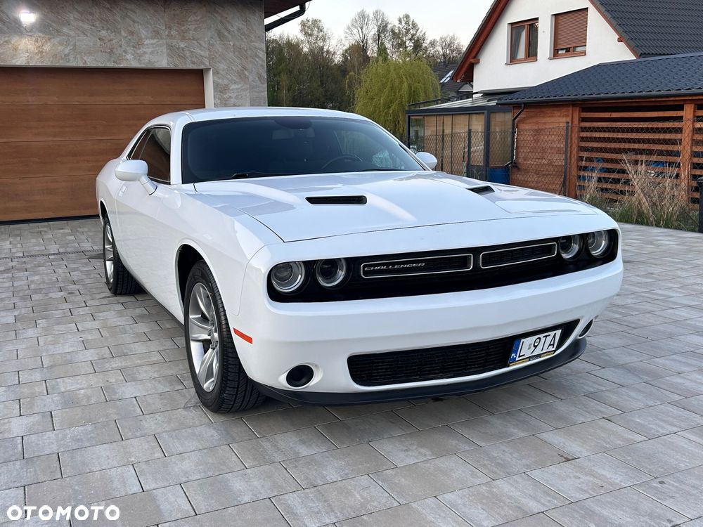 Dodge Challenger Automatik SXT Plus - 2