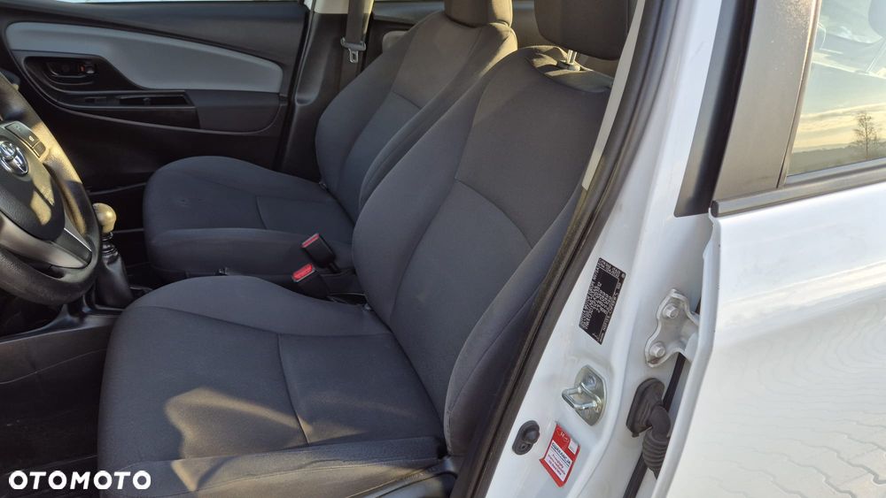 Toyota Yaris 1.5 Active - 14