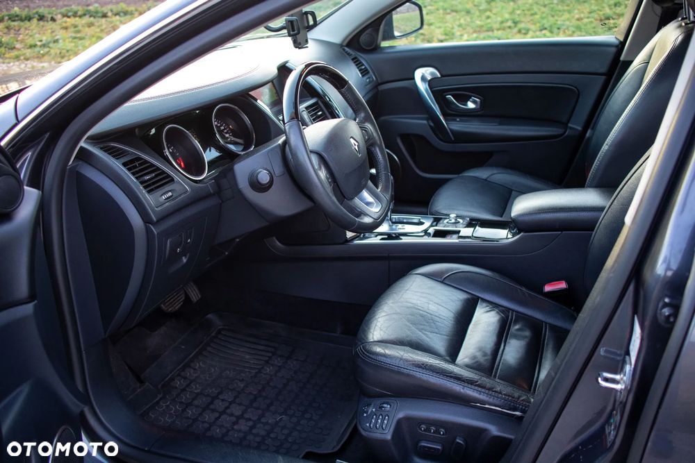 Renault Latitude - 23