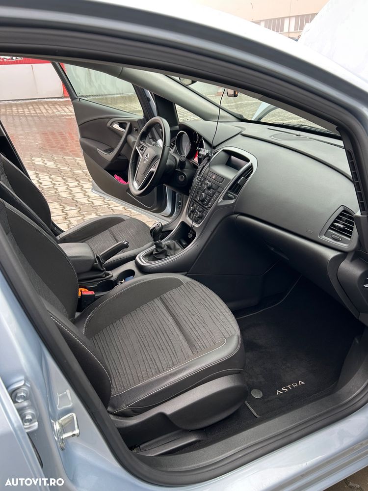 Opel Astra 1.6 TWINPORT ECOTEC Selection - 8