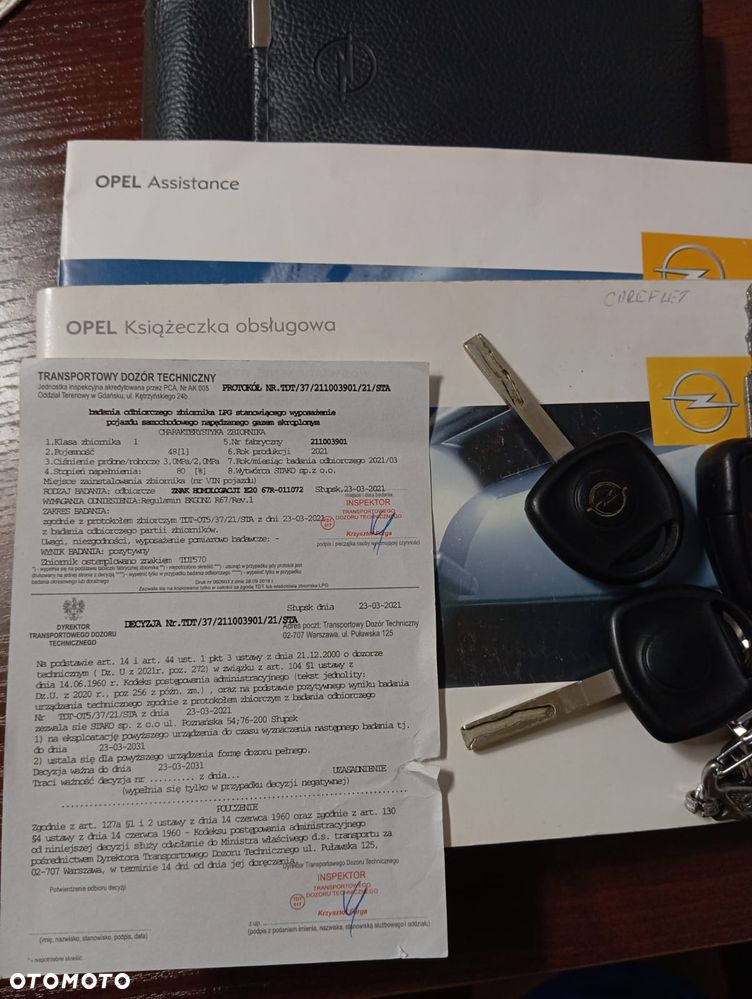 Opel Astra - 20