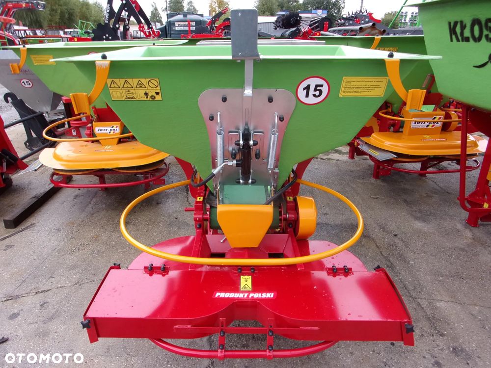 Inny Rozsiewacz nawozów i wapna, taśmowy jedno i dwu tarczowy Kłos, Motyl 300, 400, 600, 800 1000 litrów, Rozsiewacz nawozów dwutarczowy ABRA2 - MAXI, Semior, Unior, Unior2, Mini, Mini2, Rozsiewacz dwutarczowy DEX-WAL (Lift, Tornado duo Turbo), Rozsiewacz nawozów Pronar  FD1-M05 - 3