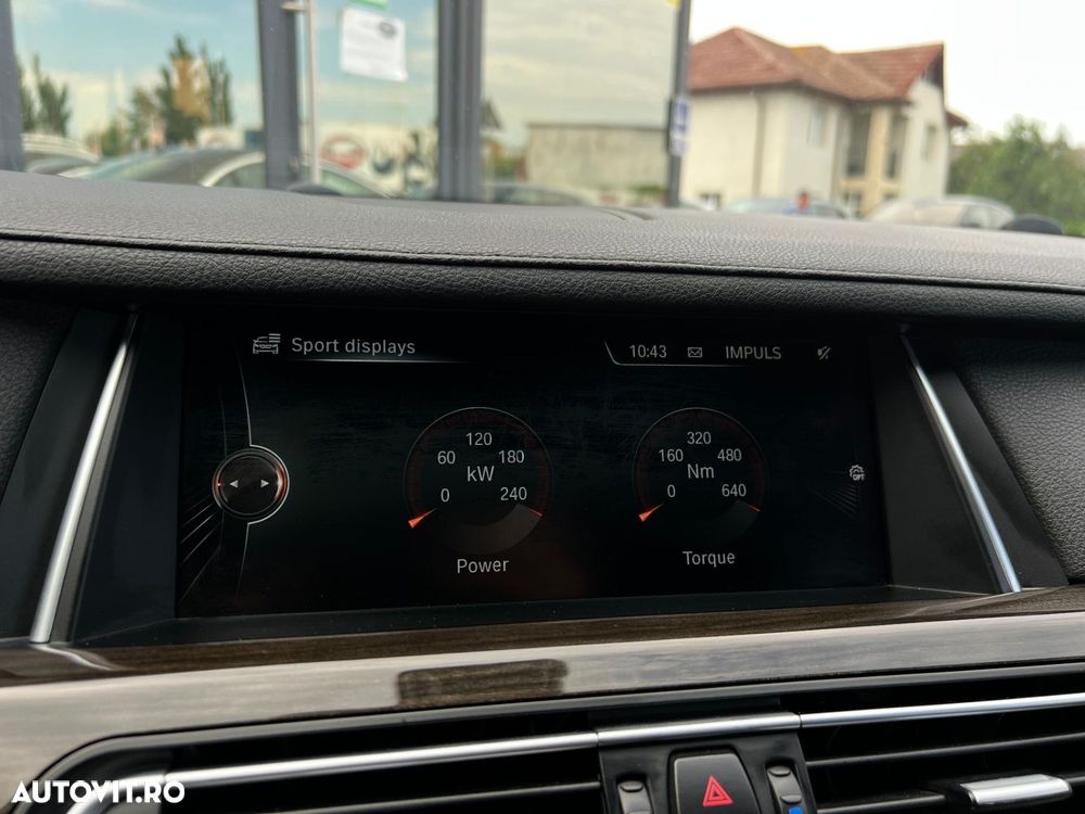 BMW Seria 7 740d xDrive - 31