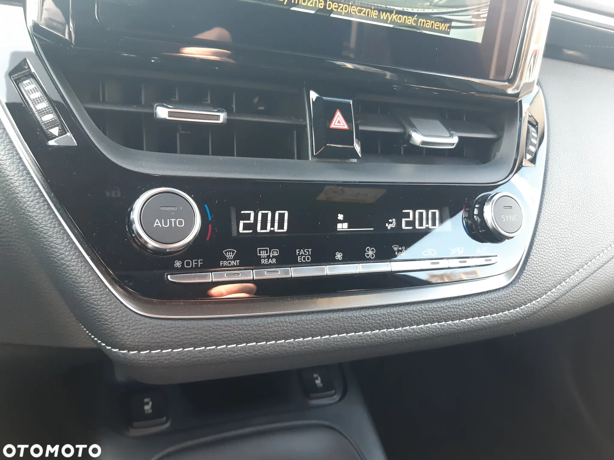Suzuki Swace 1.8 Hybrid Premium Plus CVT - 13