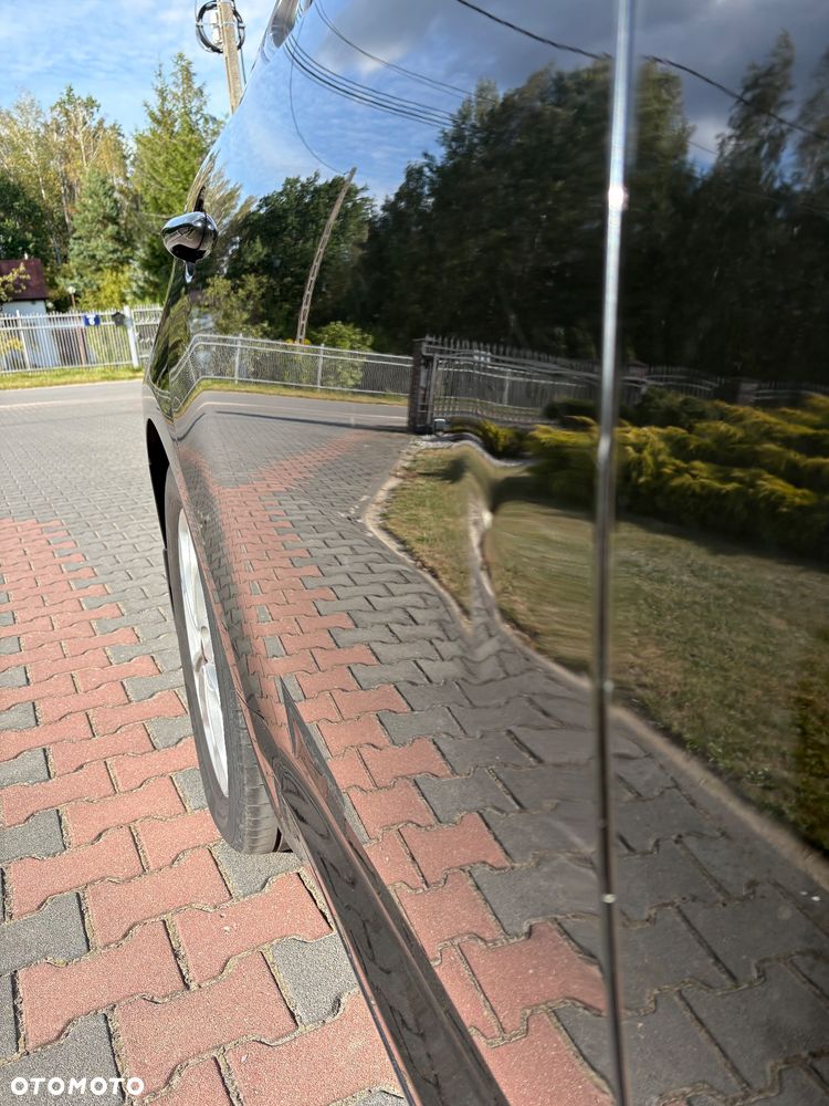 Kia Optima 2.0 L - 8