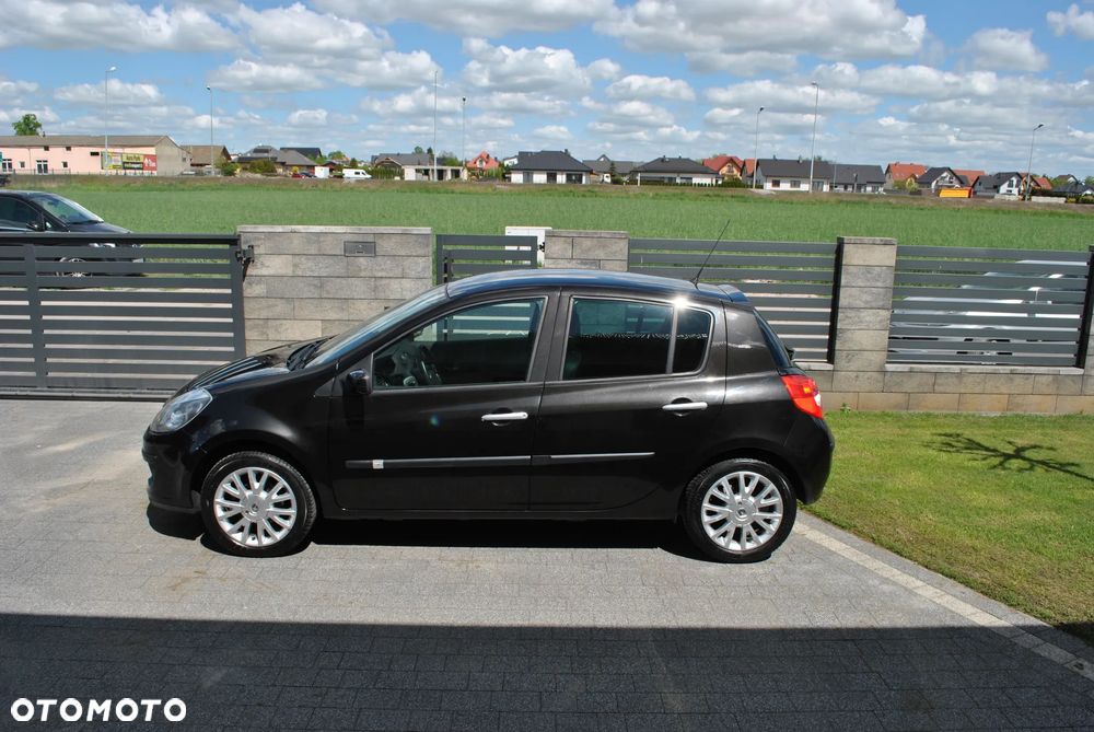 Renault Clio 1.2 16V Exception - 5