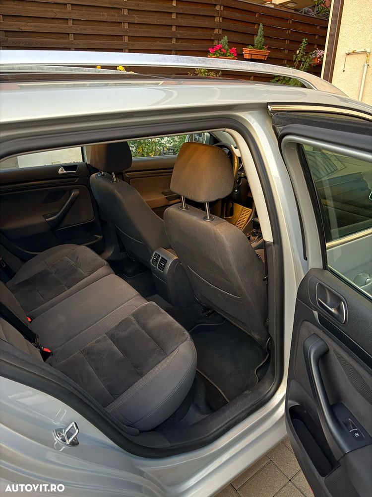 Volkswagen Golf 2.0 TDI DPF DSG Highline - 16