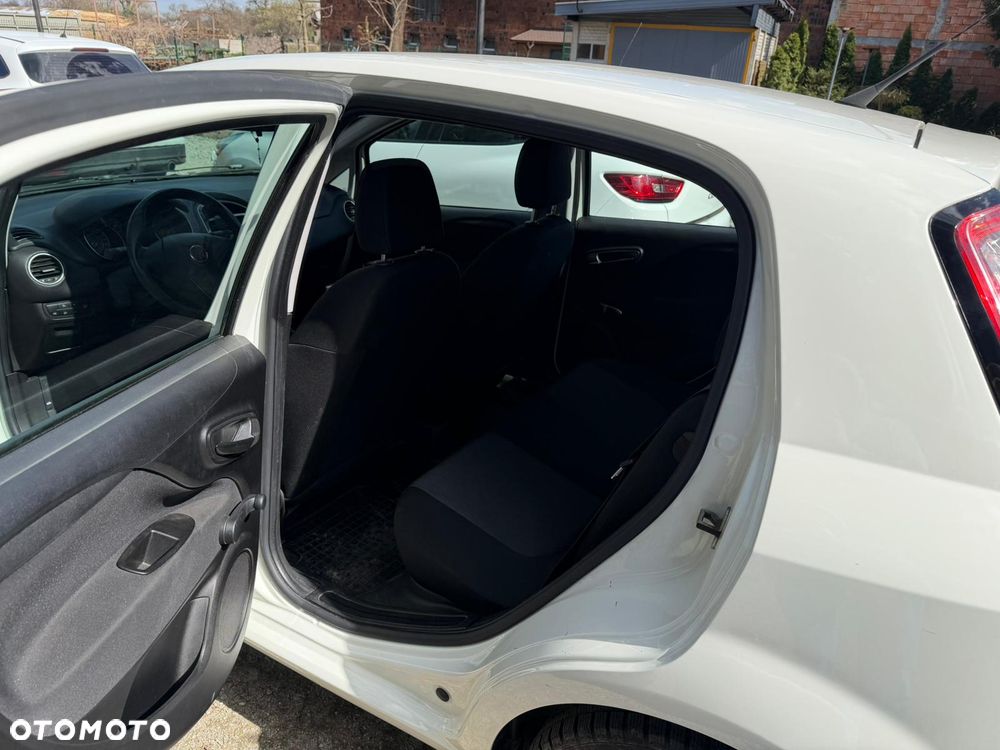 Fiat Punto 1.2 Young - 7