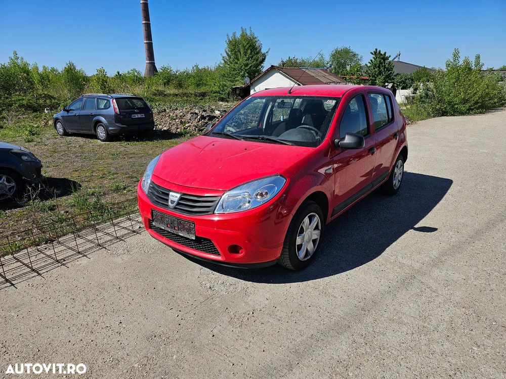 Dacia Sandero - 1