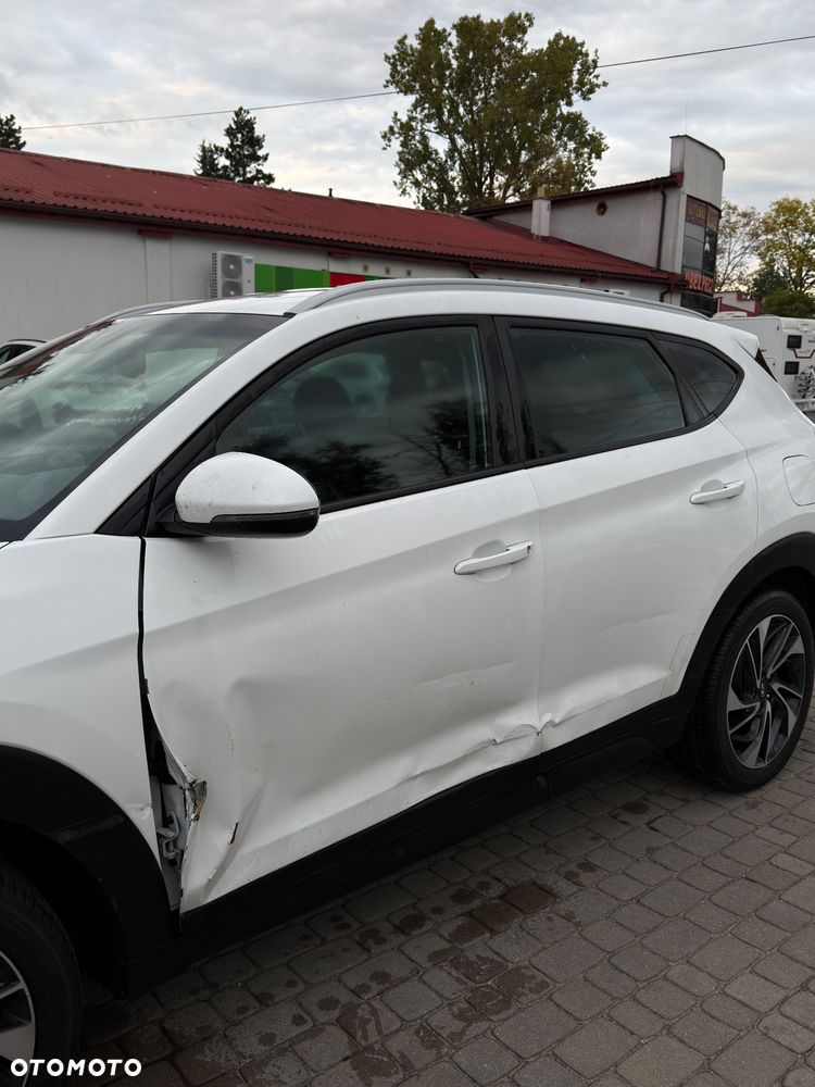 Hyundai Tucson - 10