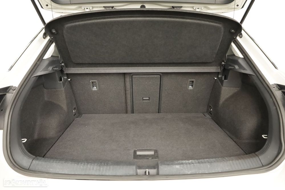 VW T-Roc 1.0 TSI - 23