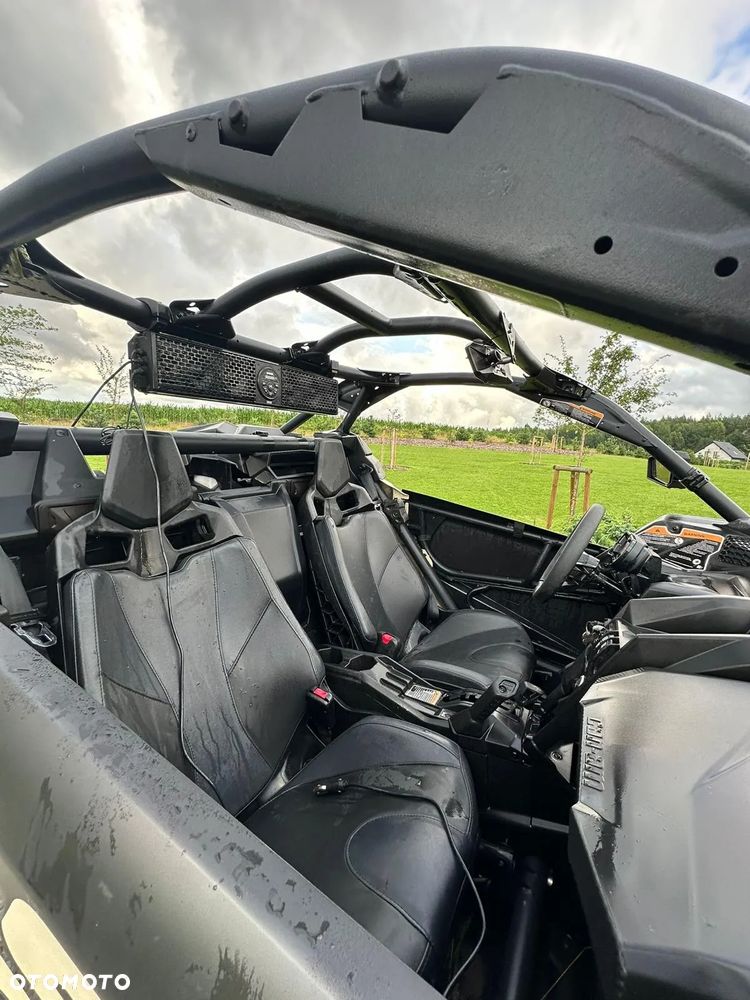 Can-Am Maverick - 19