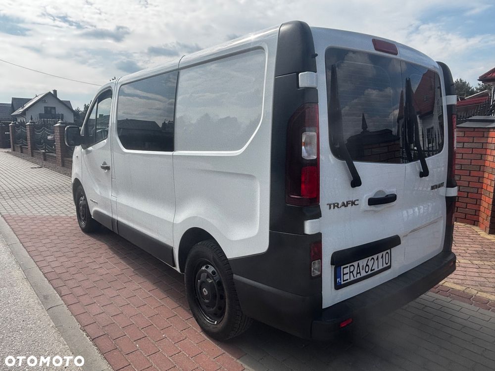 Renault TRAFIC - 9