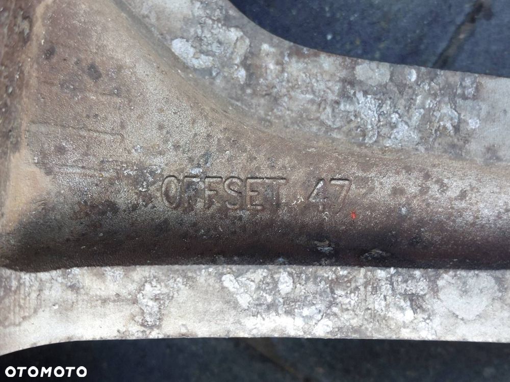 KOŁA KOMPLET FELGI OPONY 4 SZT 5x114,3 7Jx17 235/65R17 SANTA FE III - 10