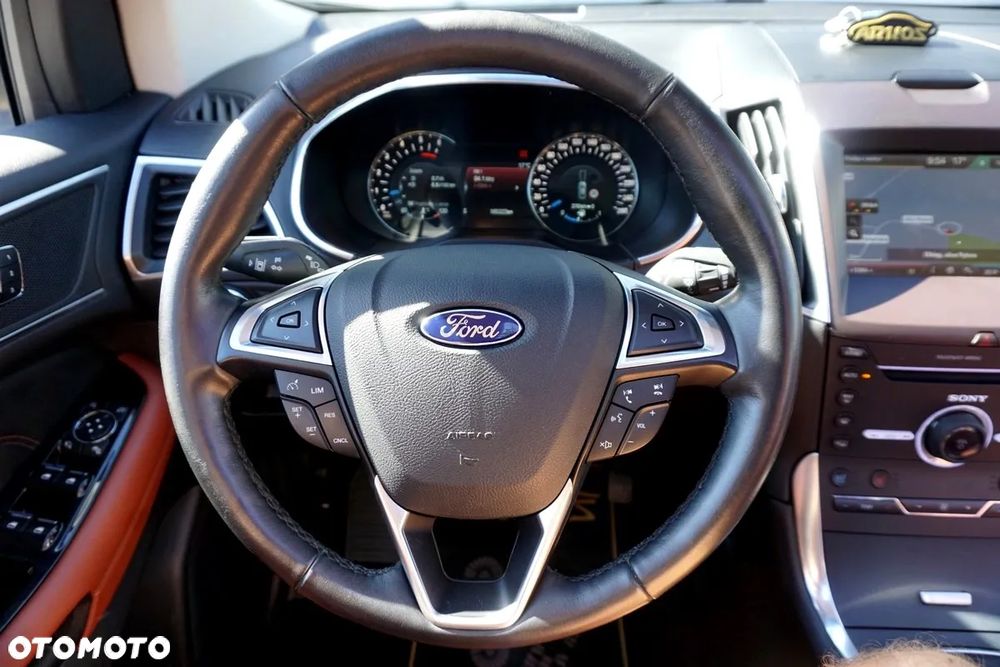Ford Edge 2.0 TDCi 4x4 Titanium - 27