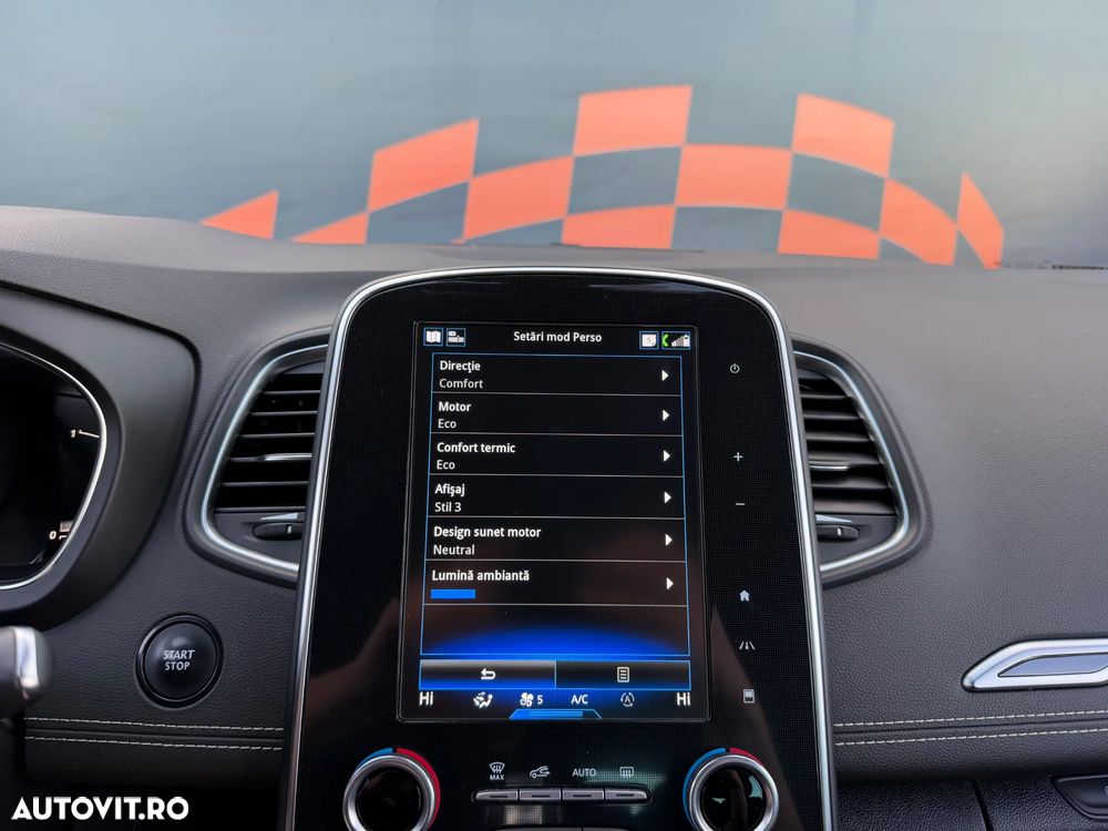 Renault Scenic ENERGY TCe 140 EDC BOSE EDITION - 21