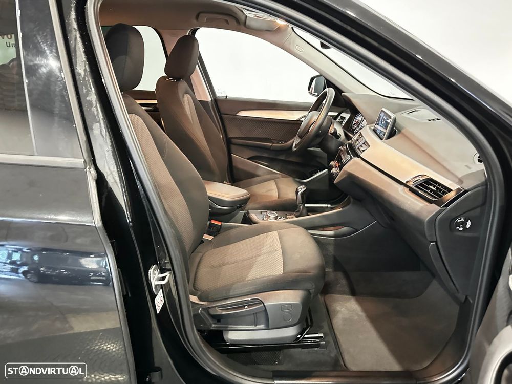 BMW X1 16 d sDrive Advantage - 28