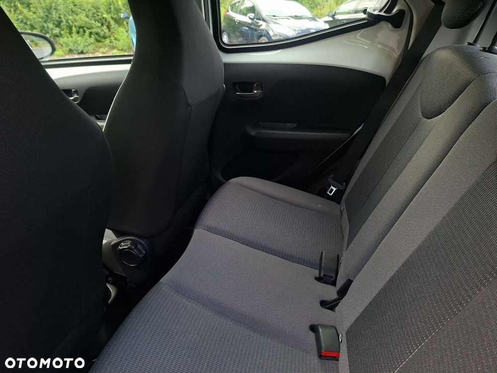 Toyota Aygo - 12