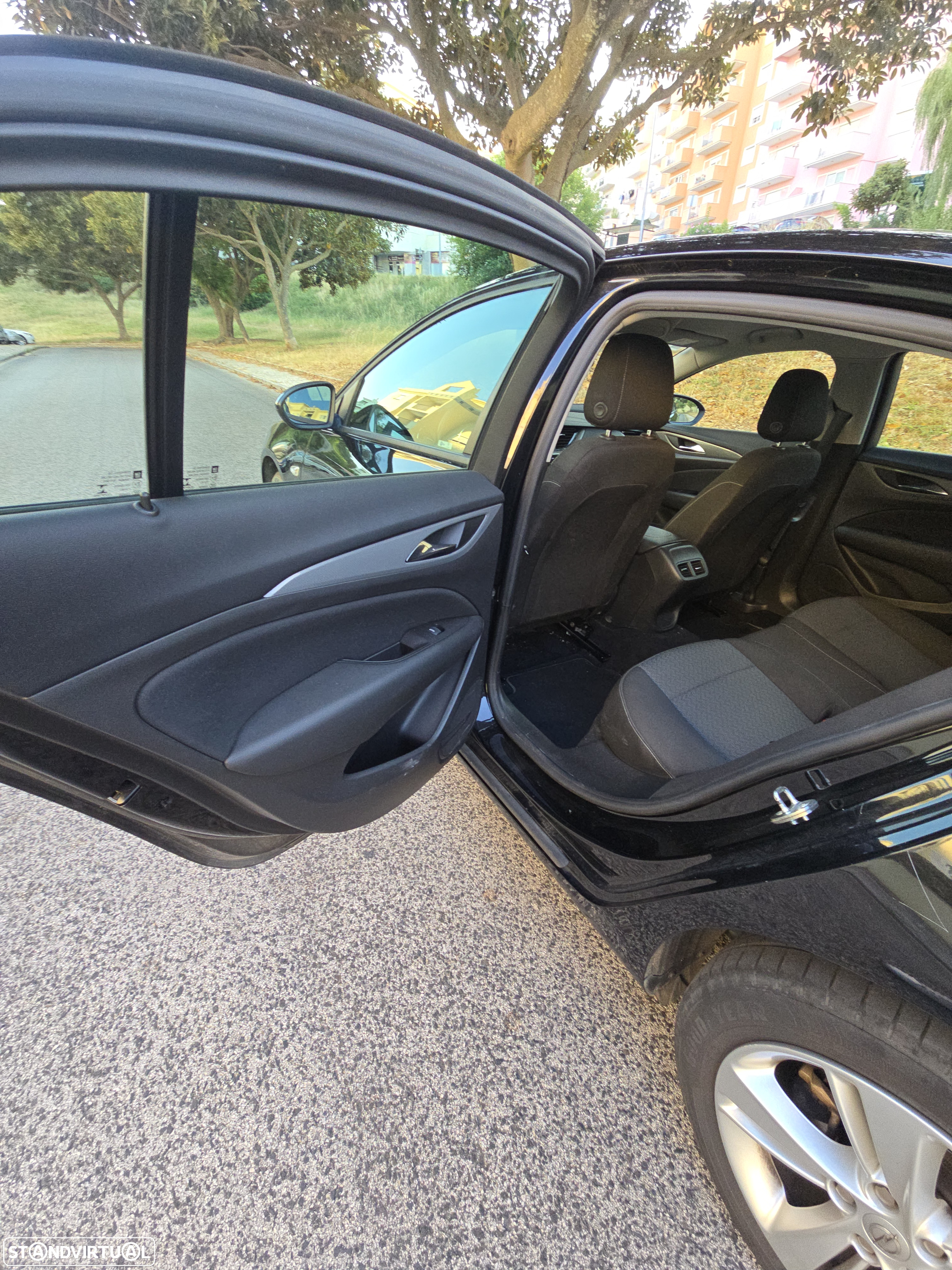 Opel Insignia Grand Sport 1.6 CDTi Innovation - 22