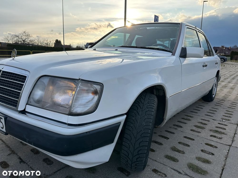 Mercedes-Benz Klasa E - 2