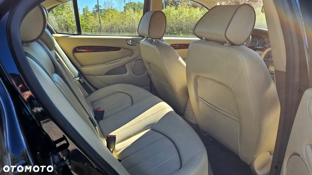 Jaguar X-Type 2.0 D Executive - 8