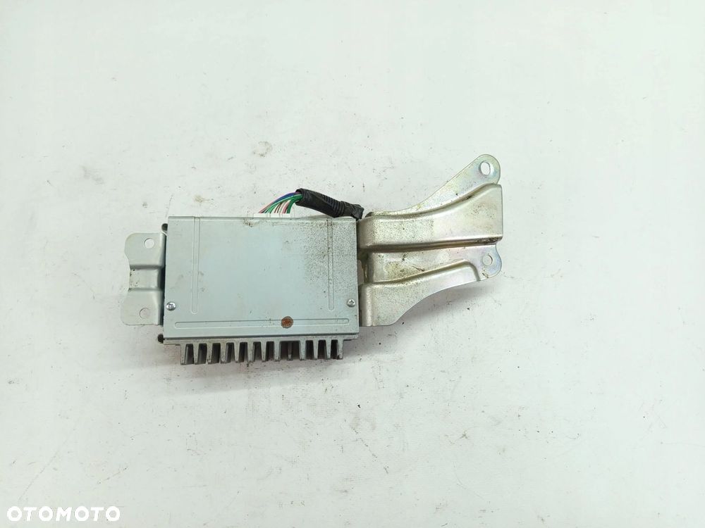 Wzmacniacz audi nagłosnienia Toyota Avensis T27 86280-05010 - 3