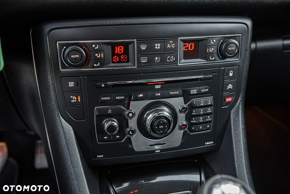 Citroën C5 Tourer HDi 165 FAP Exclusive - 21