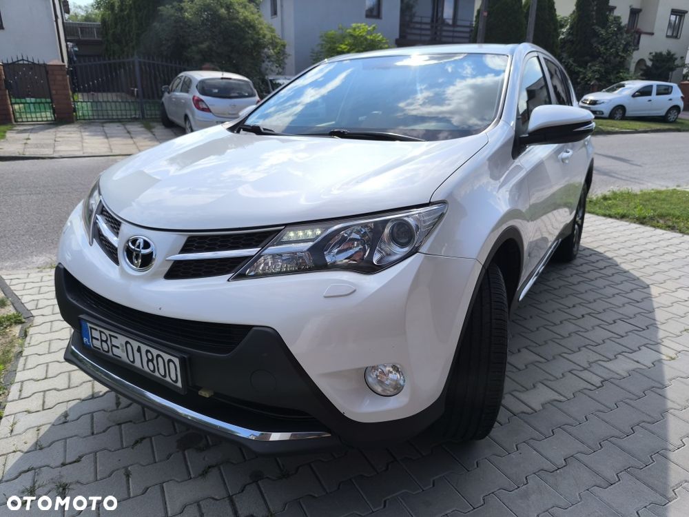 Toyota RAV4 - 1