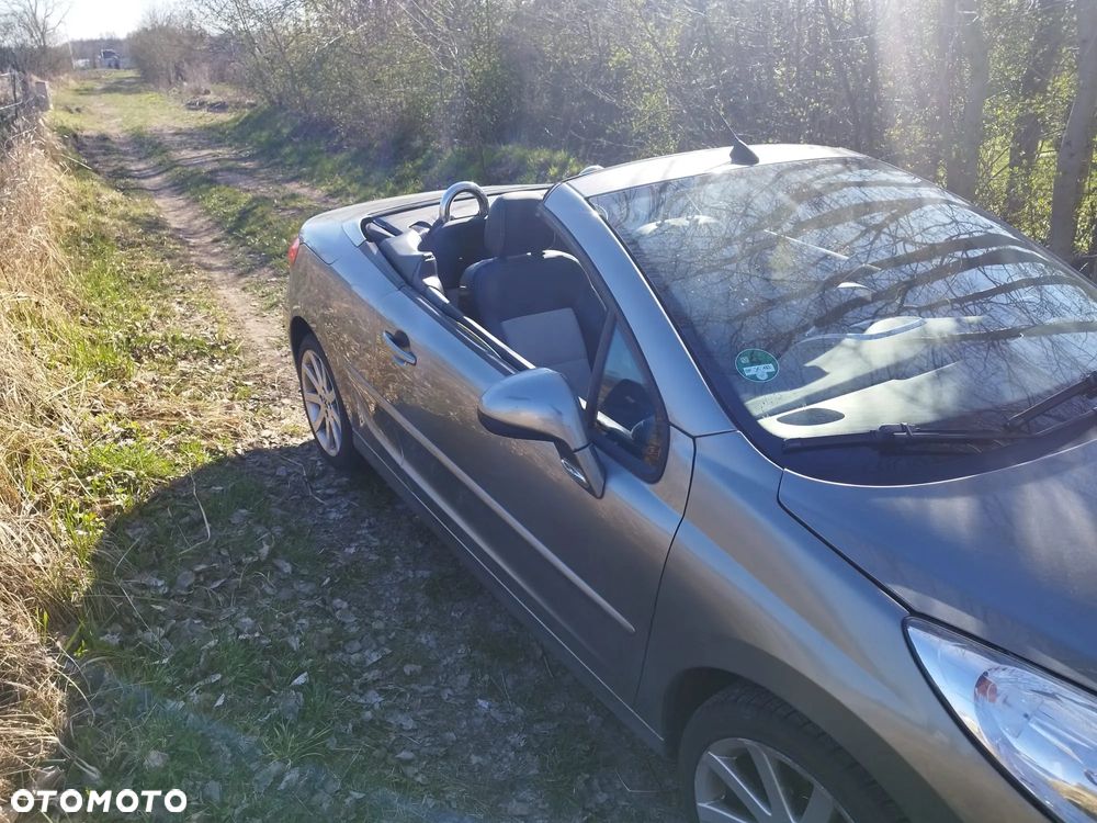 Peugeot 207 CC 120 VTi Roland Garros - 5