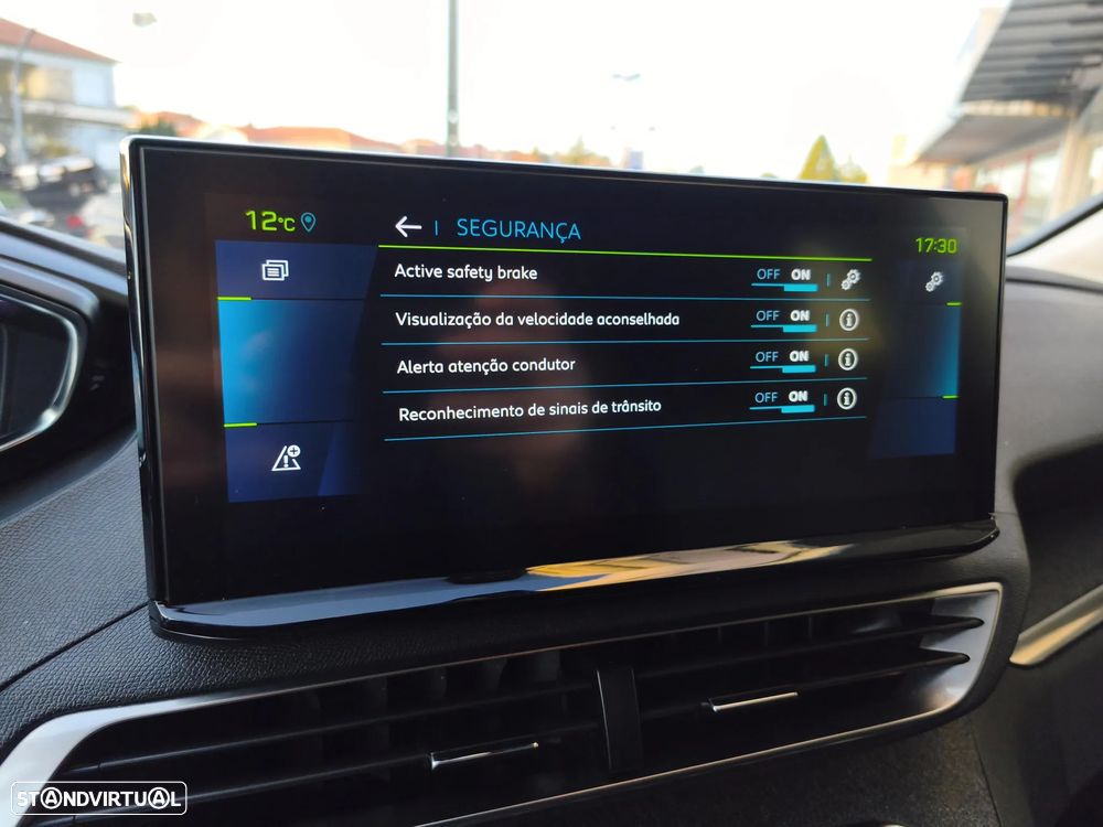 Peugeot 3008 1.6 Hybrid Allure Pack e-EAT8 - 19