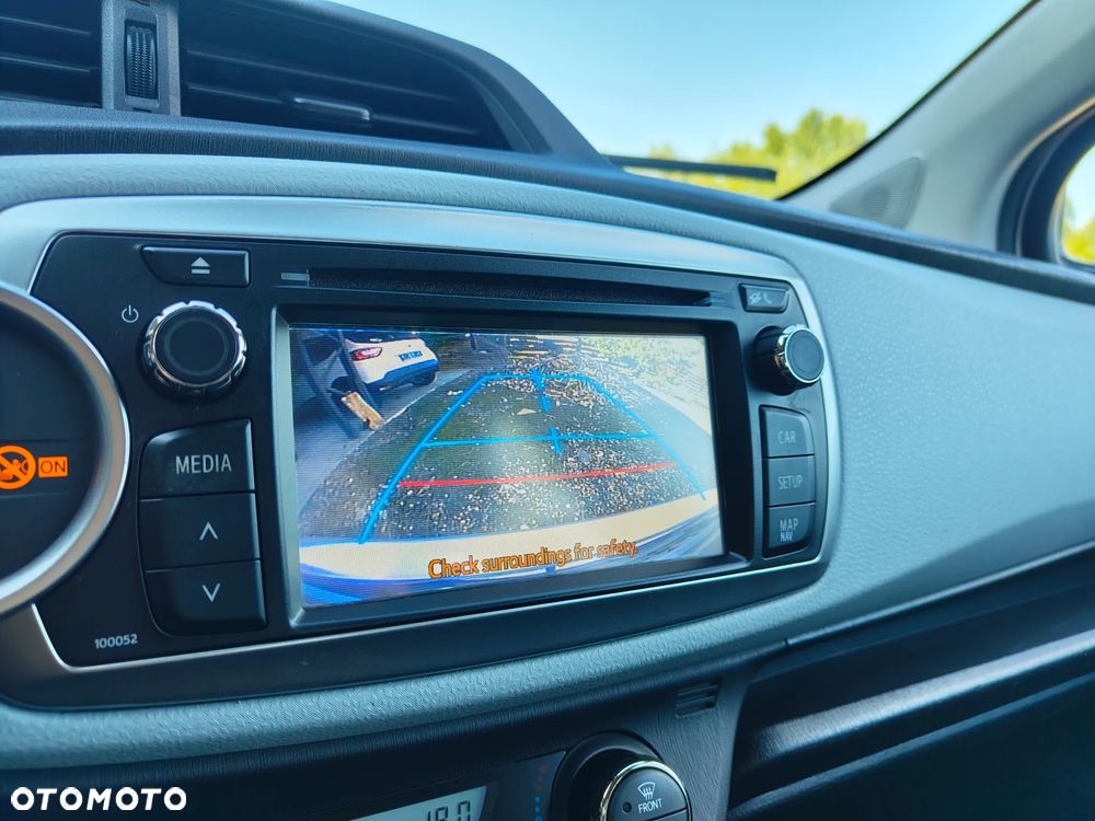 Toyota Yaris 1.5 VVT-i - 27