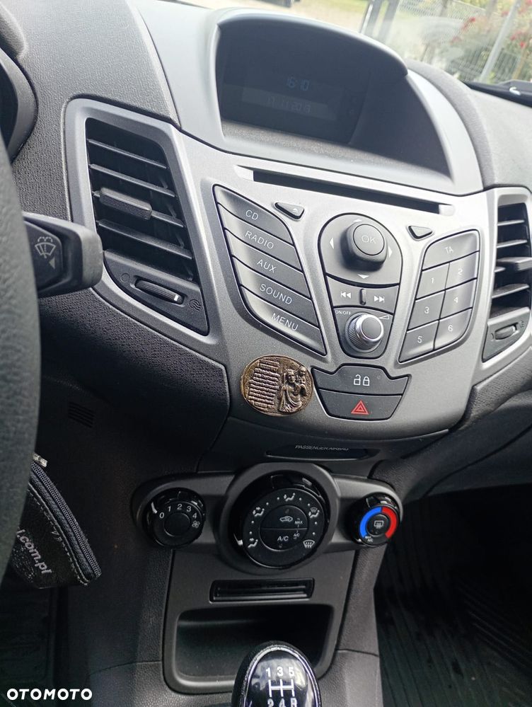 Ford Fiesta 1.25 Trend - 9