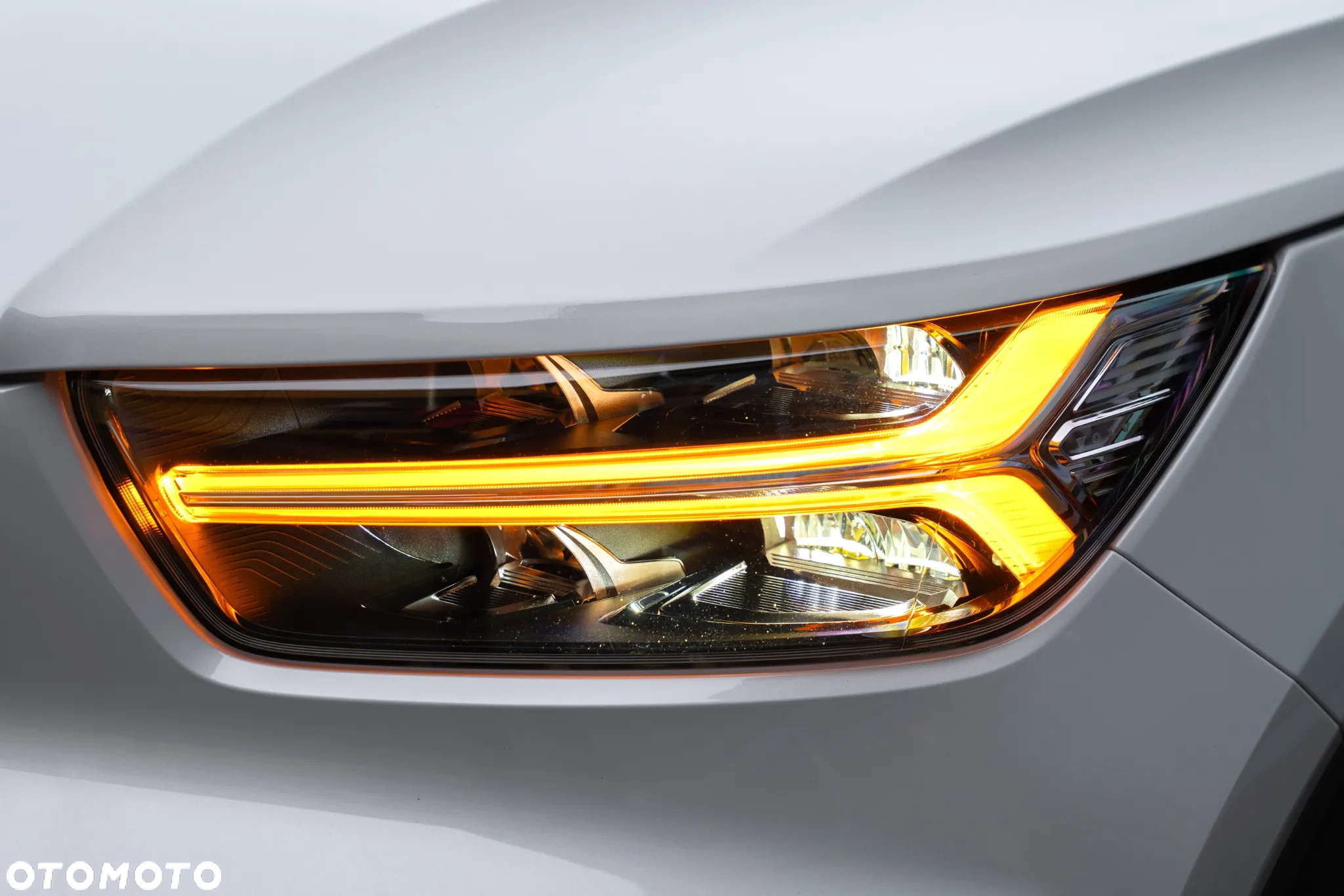 Volvo XC 40 T3 Momentum Core - 14