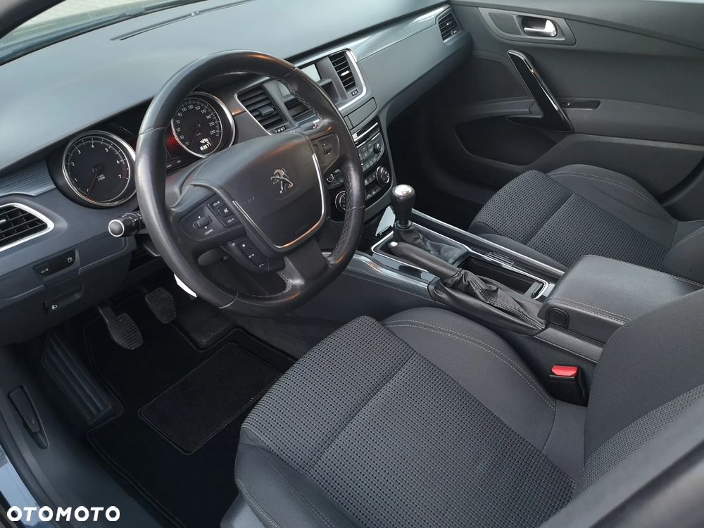 Peugeot 508 1.6 T Allure - 27